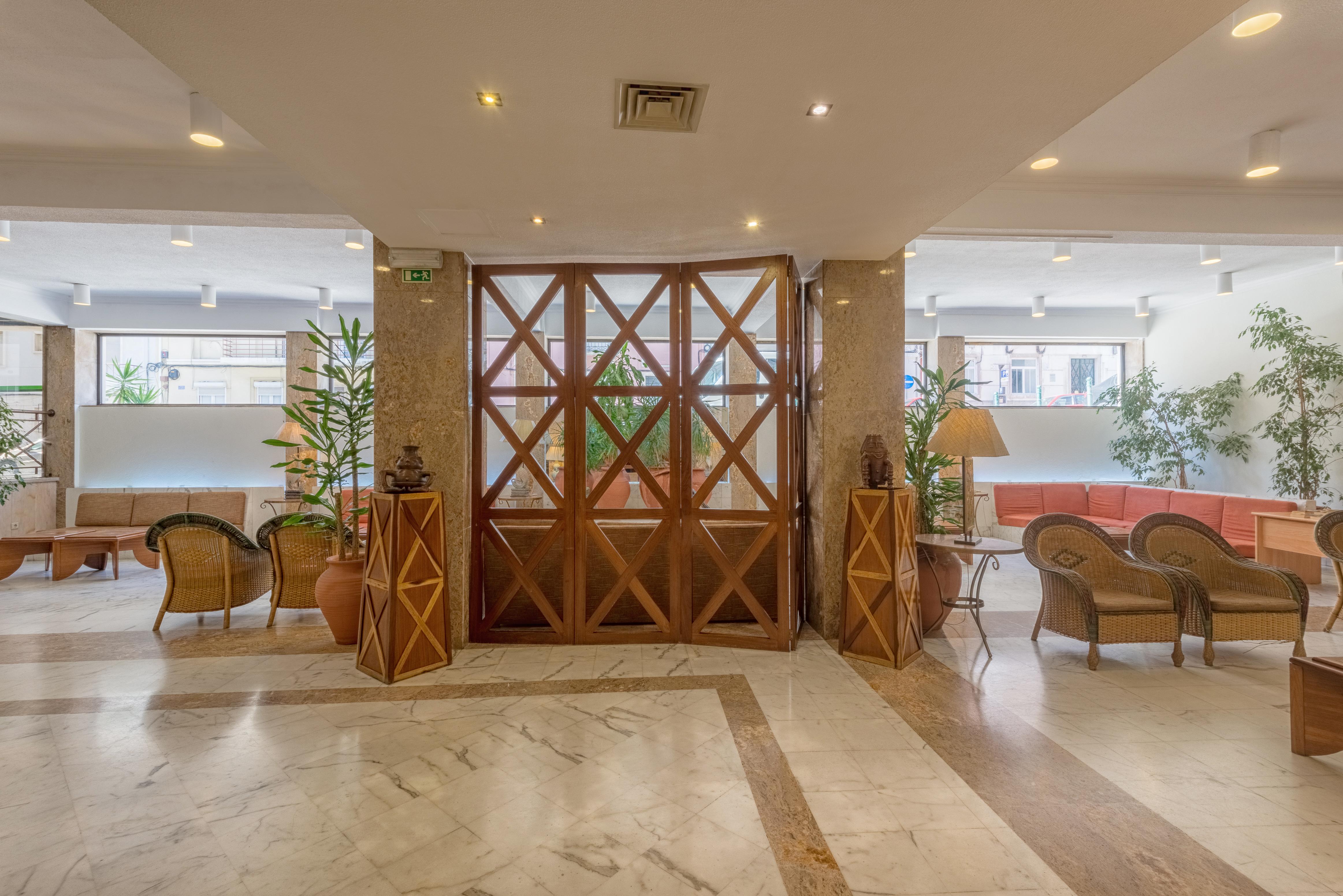 Express & - Principe Real By Ihg Hotel Lissabon