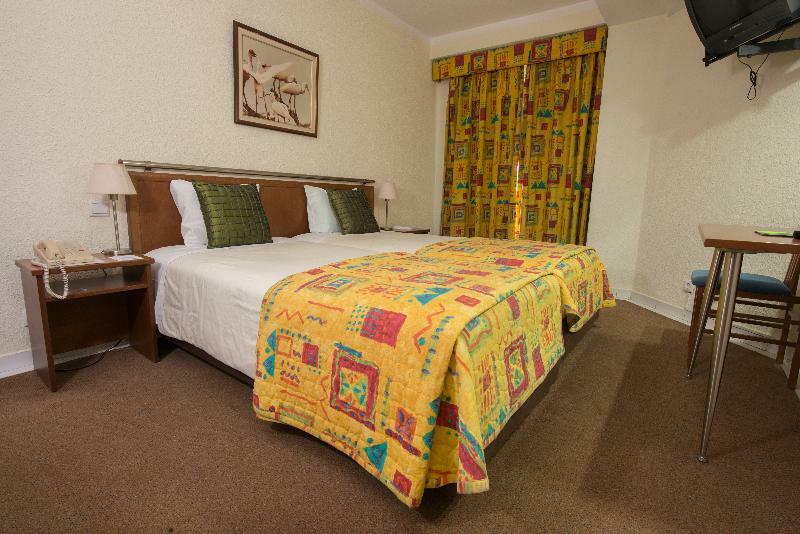 Express & - Principe Real By Ihg 3* Lissabon